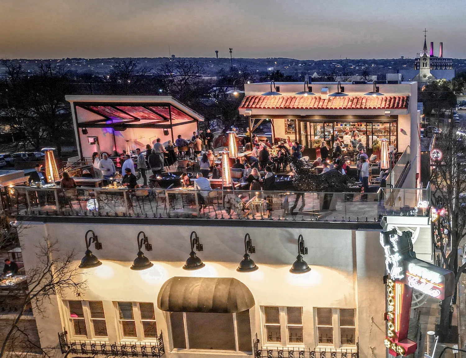 Cowboys and Cadillacs rooftop and building in downtown New Braunfels
